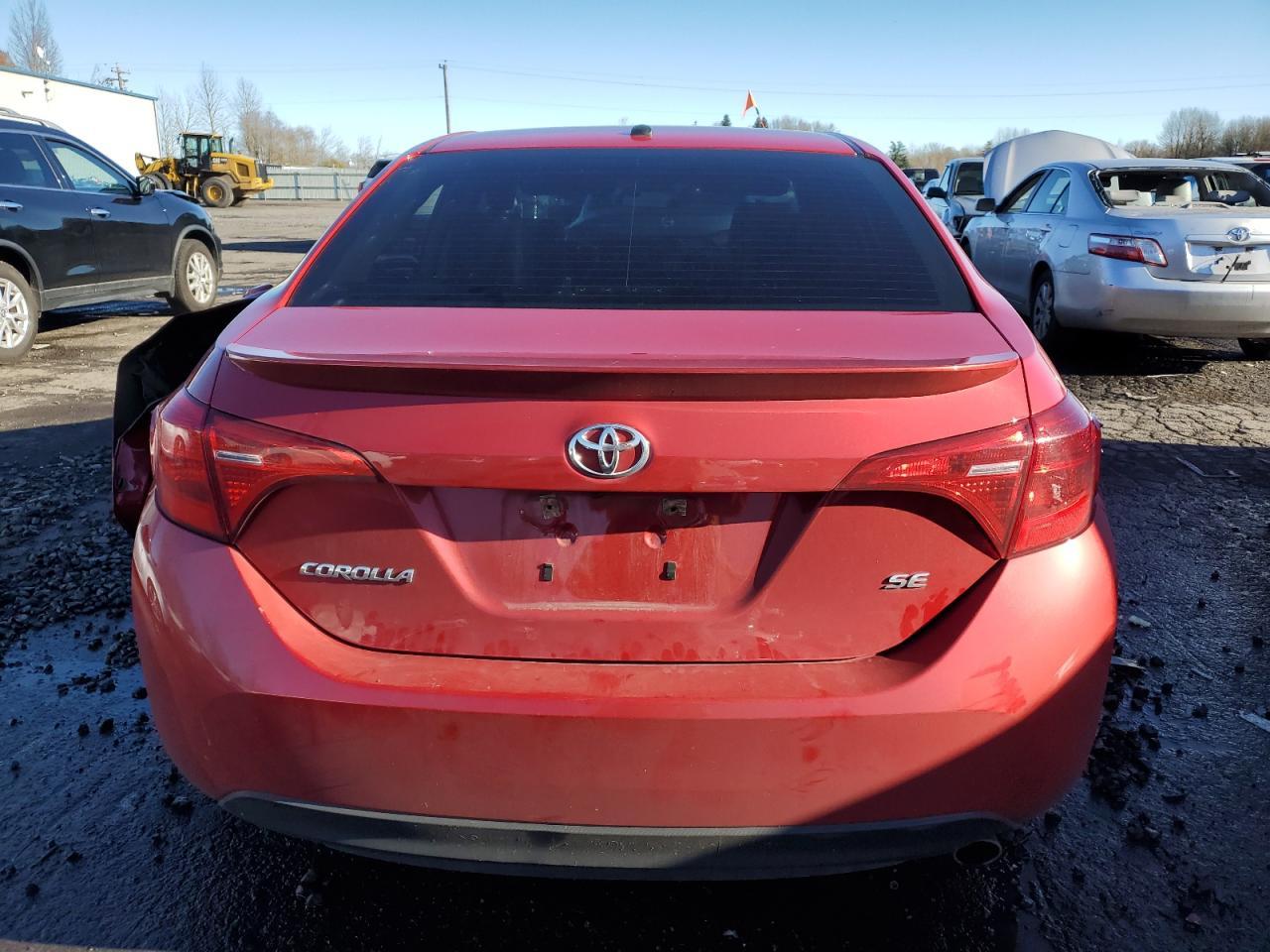 2018 TOYOTA COROLLA L - Image 6