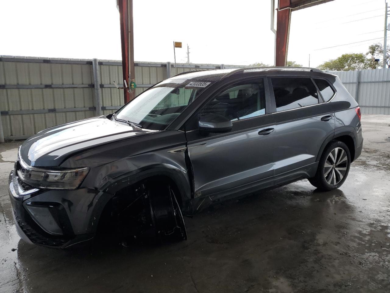 2024 VOLKSWAGEN TAOS SE