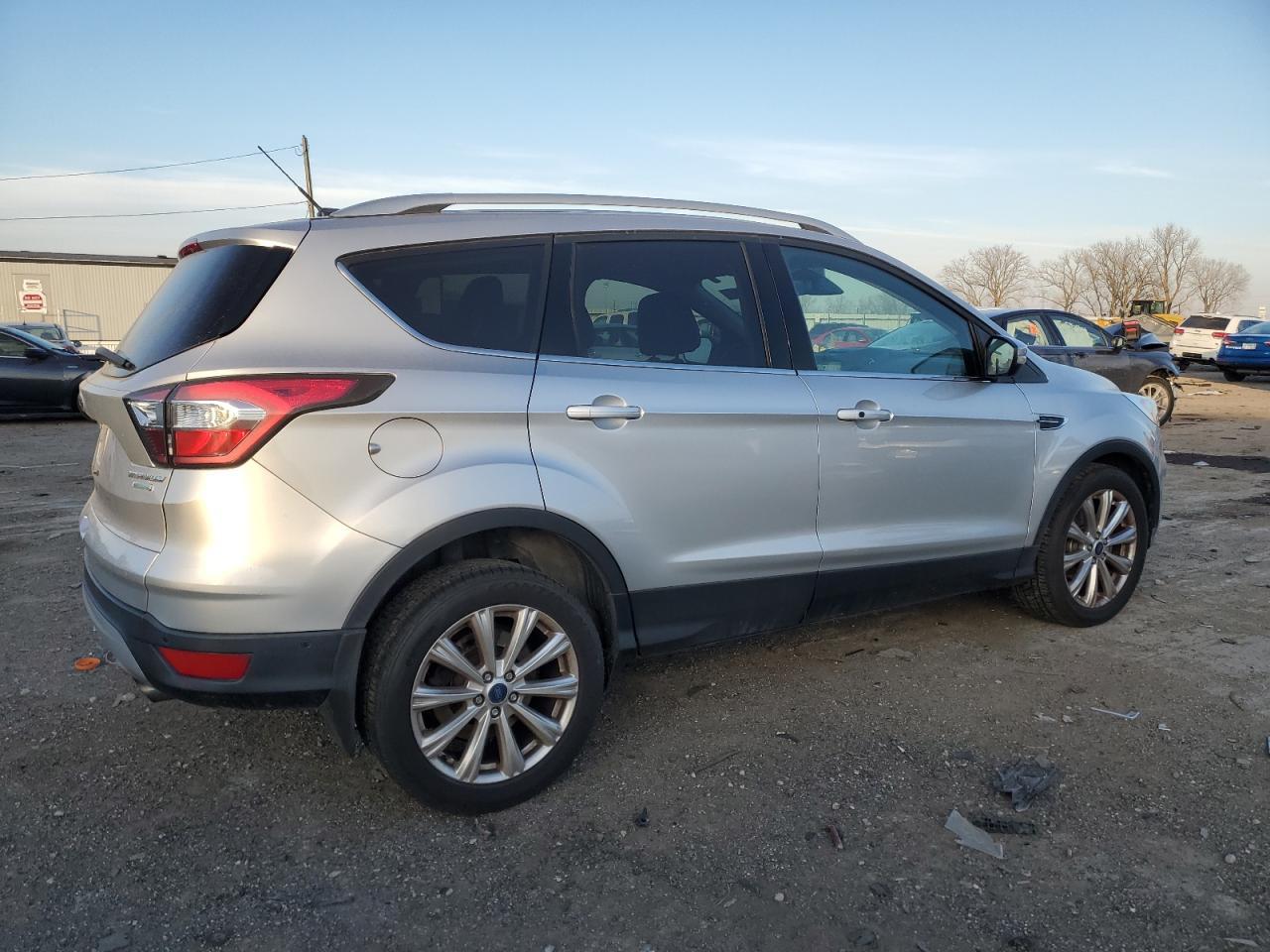 2017 FORD ESCAPE TIT - Image 3