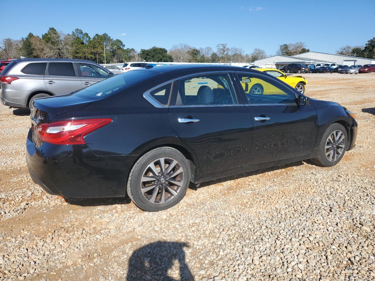 2017 NISSAN ALTIMA 2.5 - Image 3