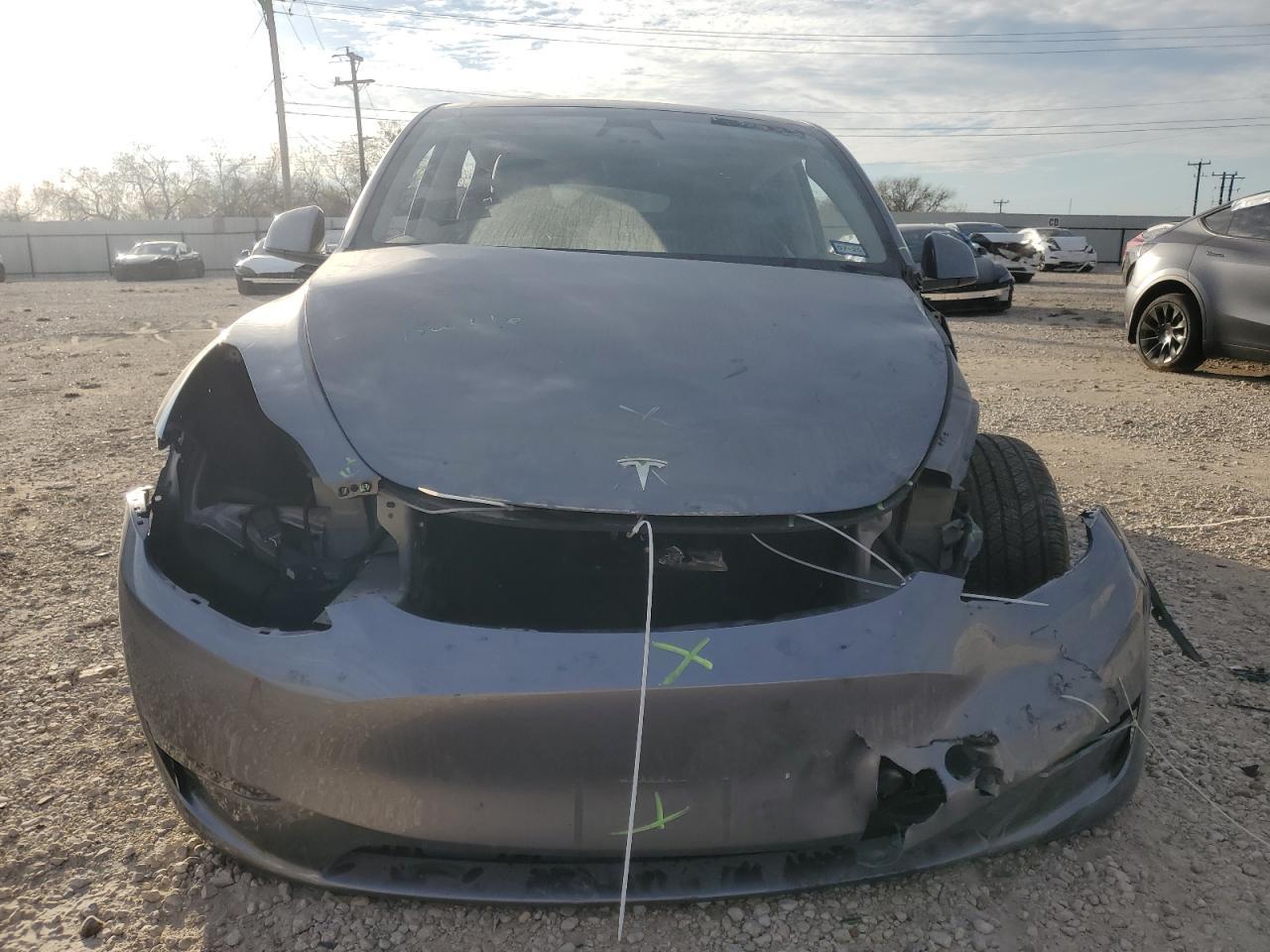 2024 TESLA MODEL Y - Image 5