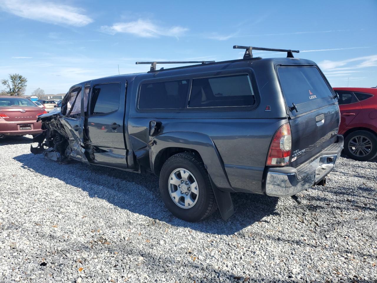 2014 TOYOTA TACOMA DOU - Image 2
