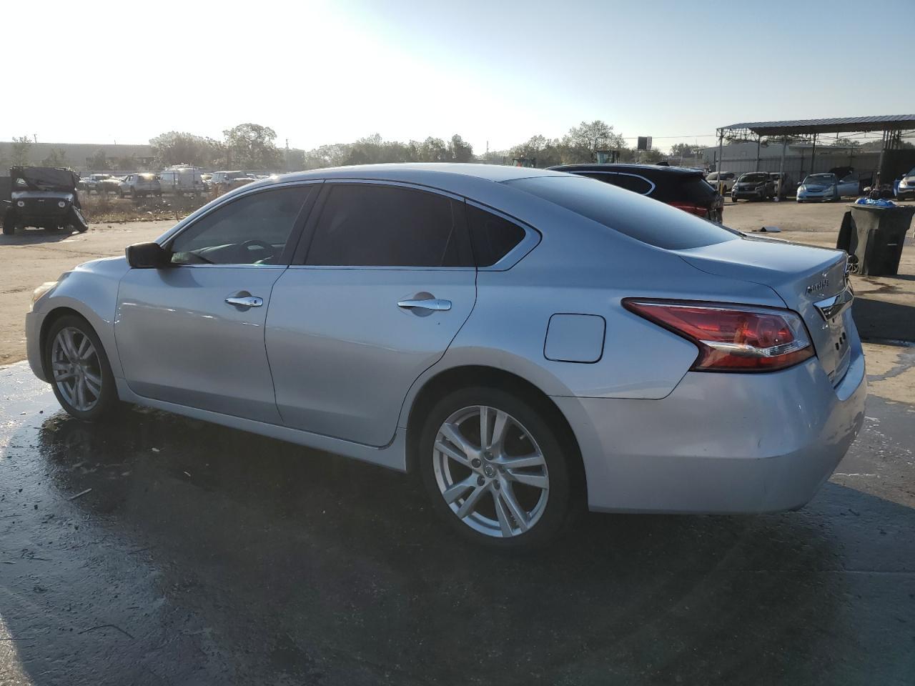 2013 NISSAN ALTIMA 3.5 - Image 2