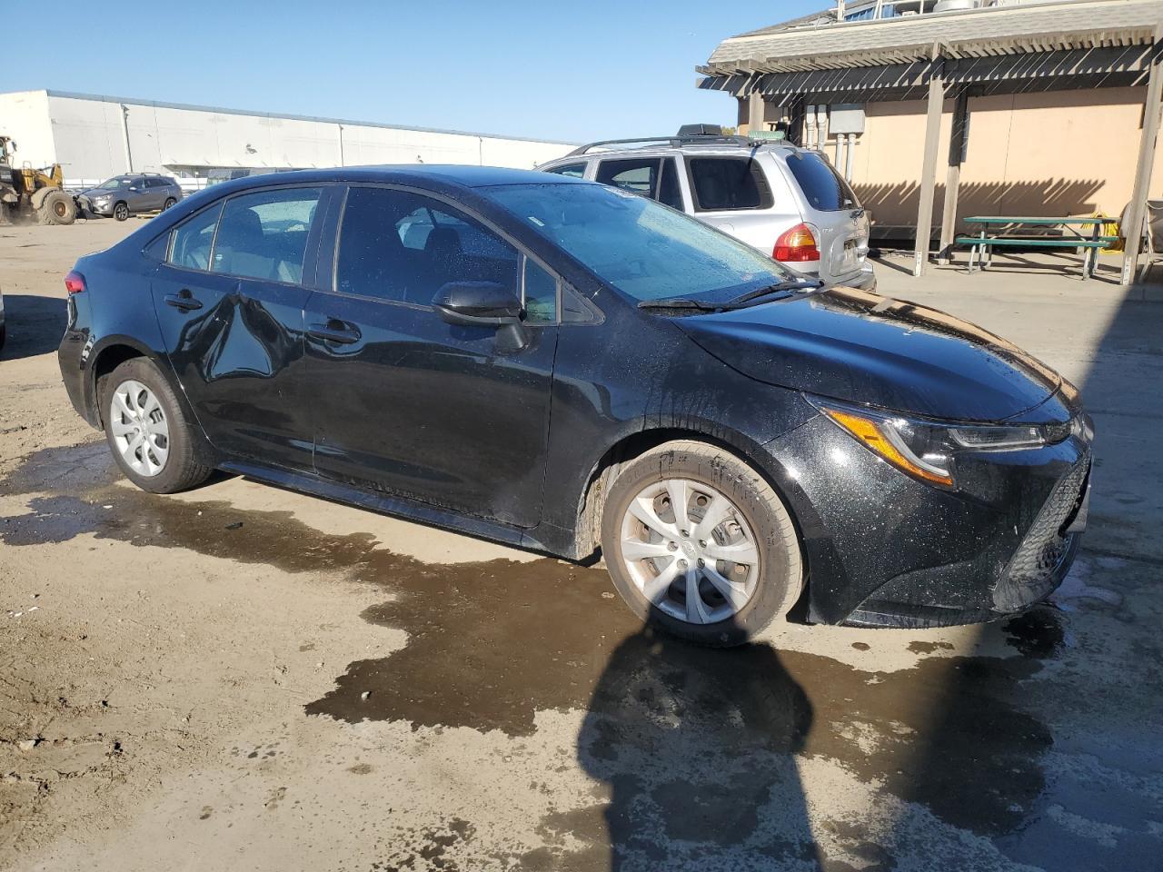 2022 TOYOTA COROLLA LE - Фото 4