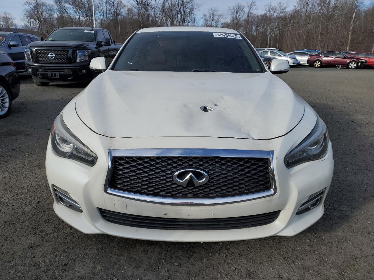 2016 INFINITI Q50 PREMIU - Фото 5