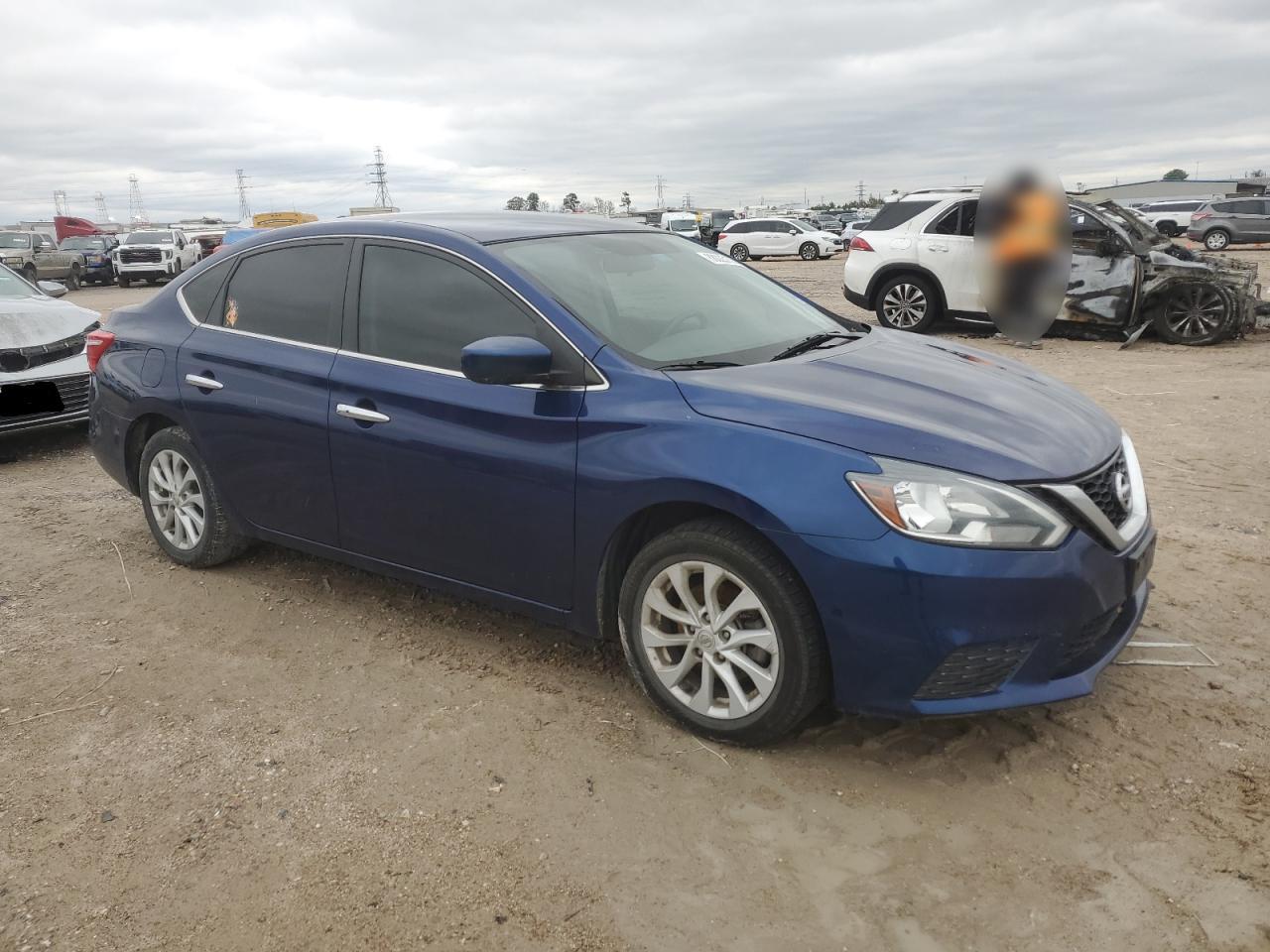 2018 NISSAN SENTRA S - Фото 4