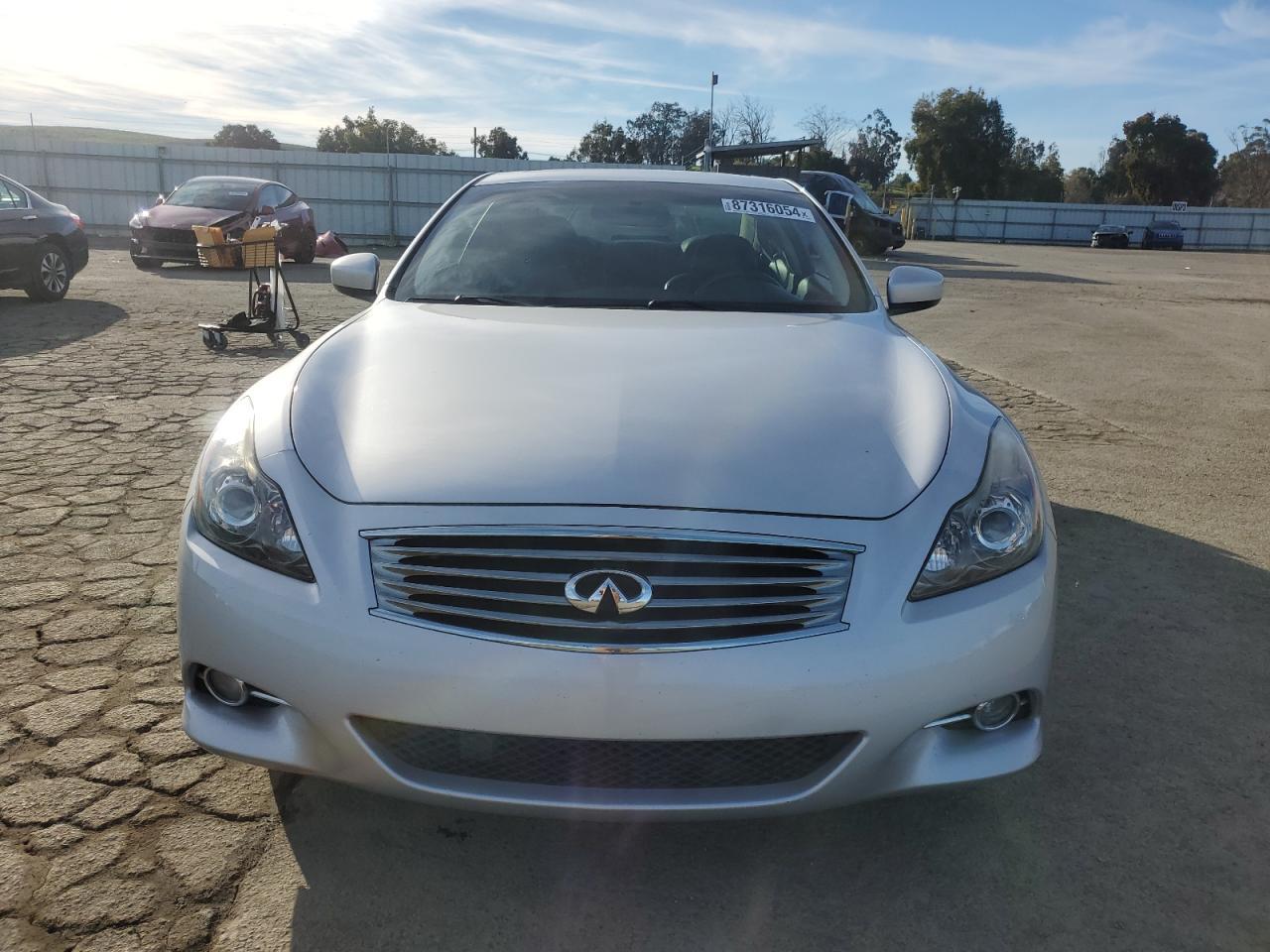2012 INFINITI G37 BASE - Image 5