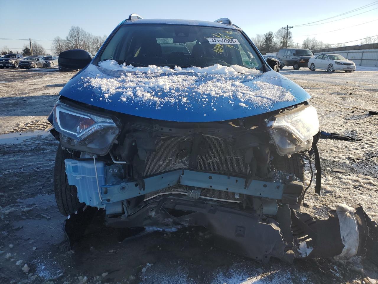 2018 TOYOTA RAV4 LE - Фото 5