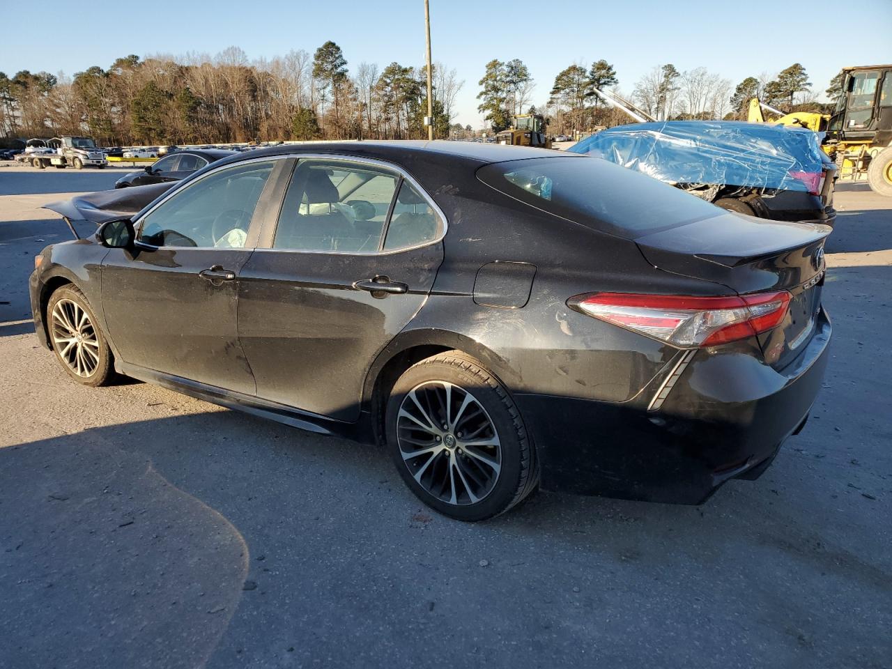 2018 TOYOTA CAMRY L - Фото 2