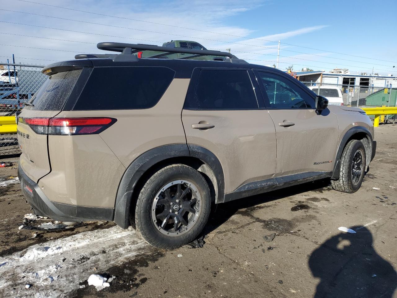 2023 NISSAN PATHFINDER - Image 3