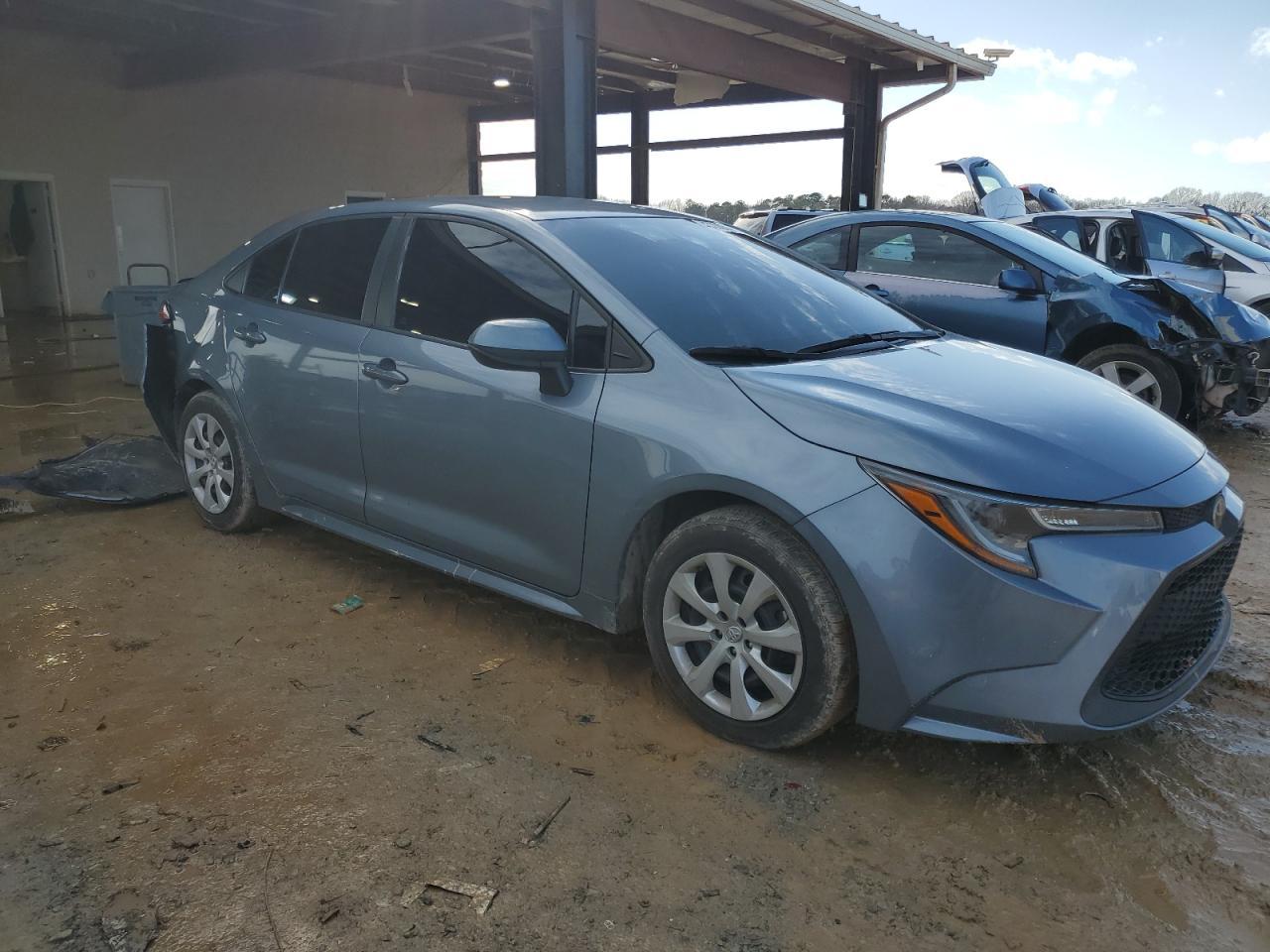 2021 TOYOTA COROLLA LE - Фото 4