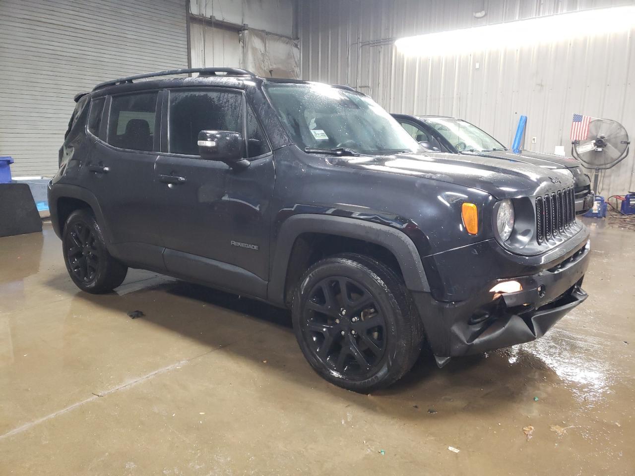 2016 JEEP RENEGADE L - Image 4