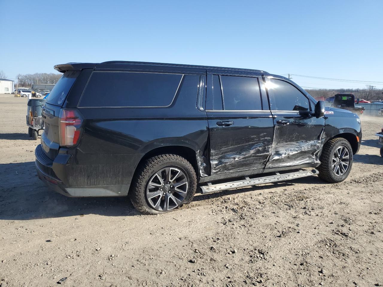 2021 CHEVROLET SUBURBAN K - Image 3