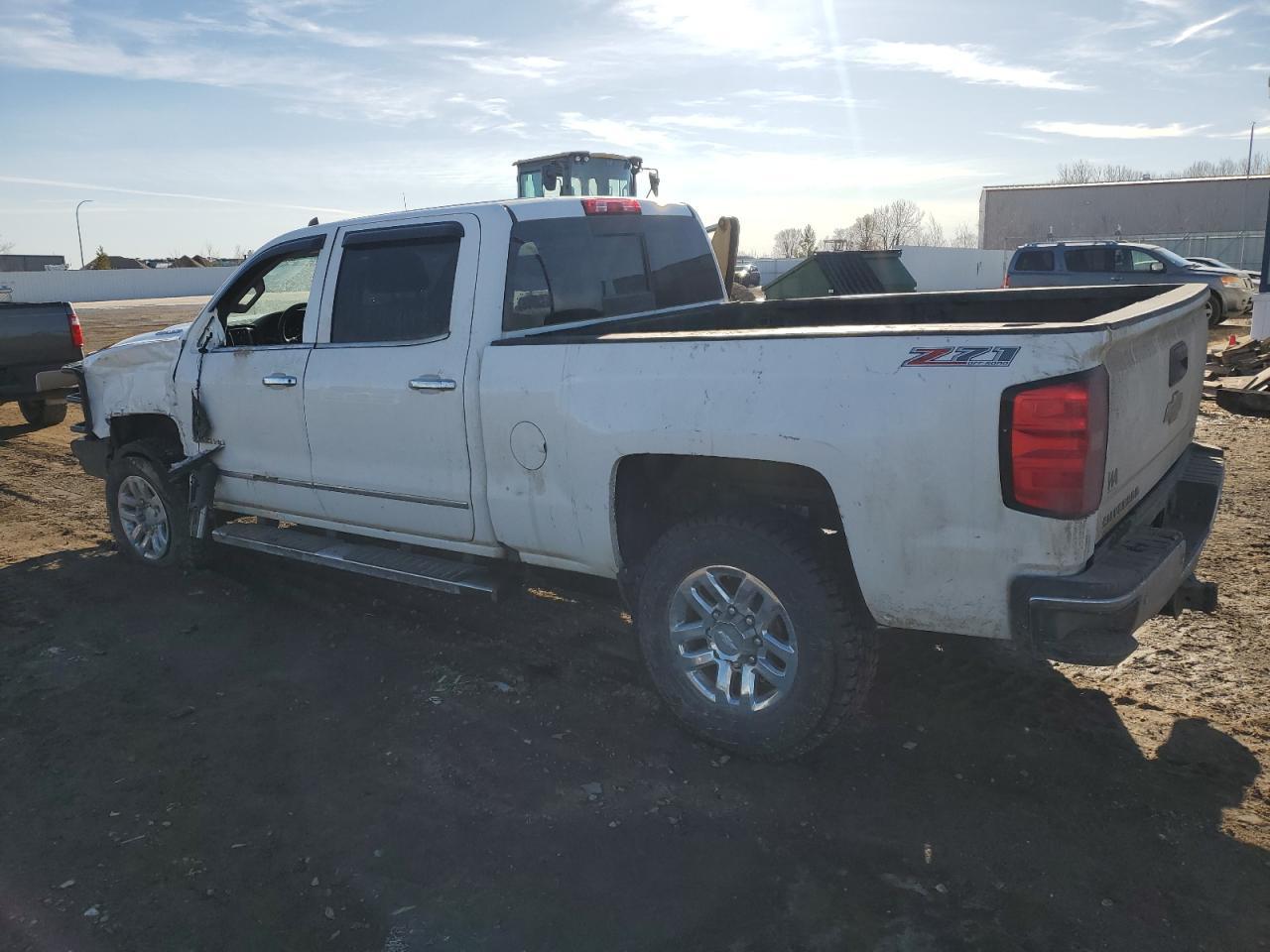 2017 CHEVROLET SILVERADO - Image 2