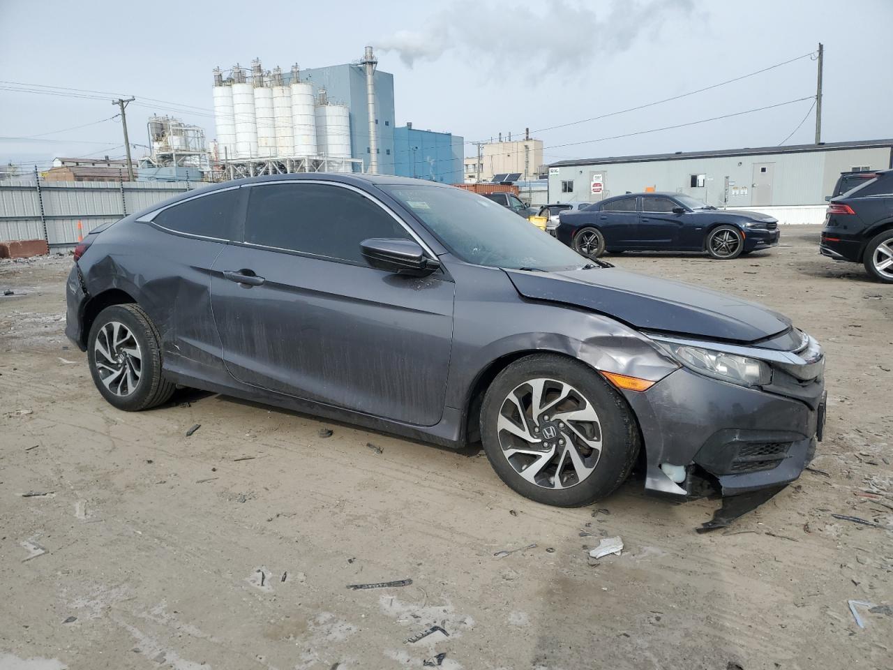 2016 HONDA CIVIC LX - Image 4