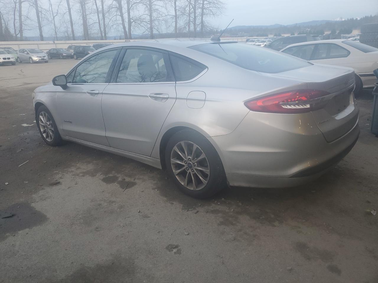 2017 FORD FUSION SE - Фото 2