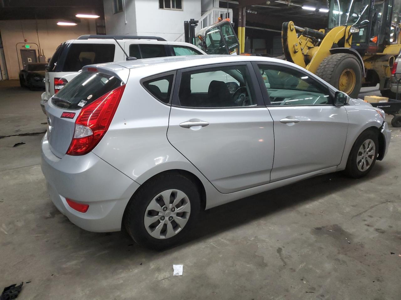 2017 HYUNDAI ACCENT SE - Image 3