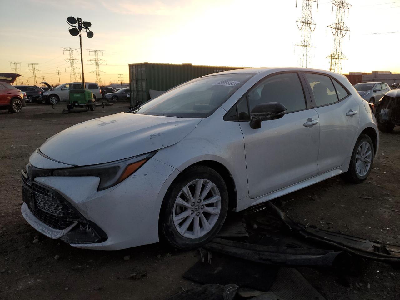 2024 TOYOTA COROLLA SE