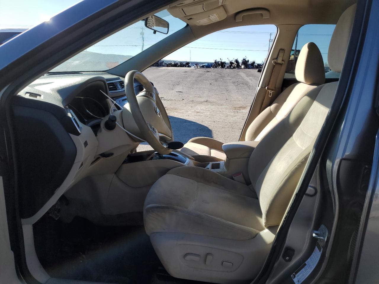 2015 NISSAN ROGUE S - Фото 7