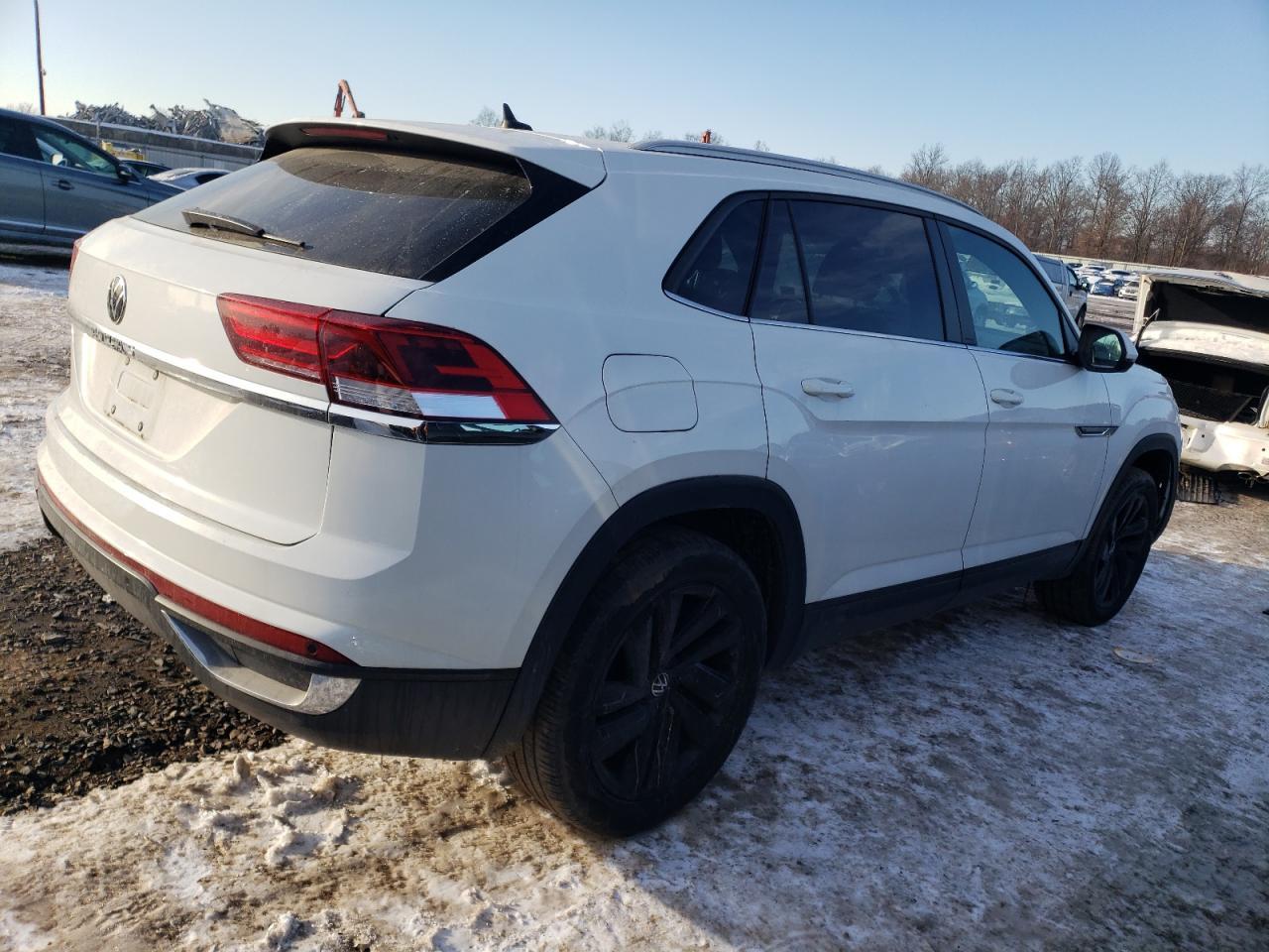 2022 VOLKSWAGEN ATLAS CROS - Фото 3
