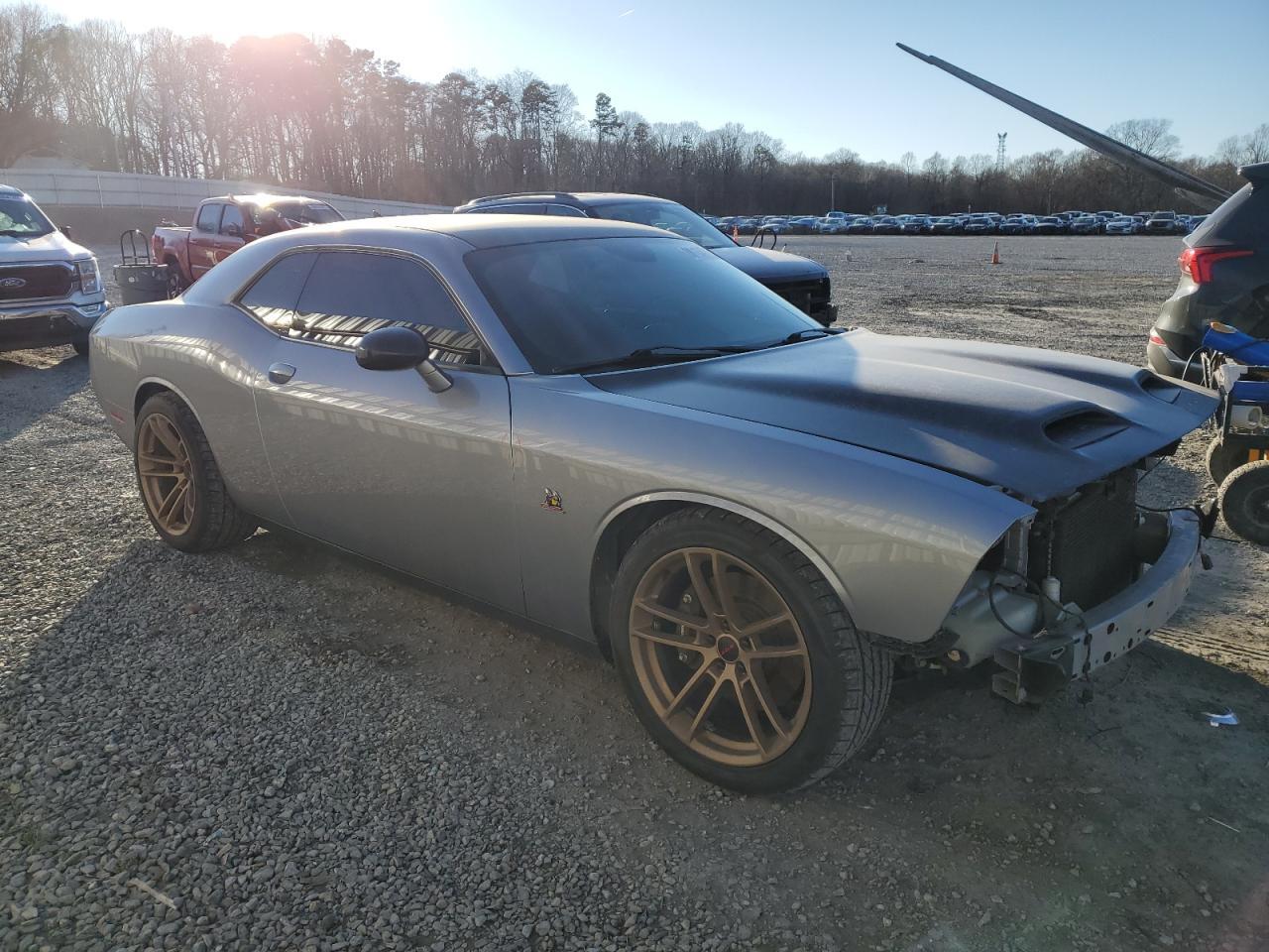 2015 DODGE CHALLENGER - Фото 4