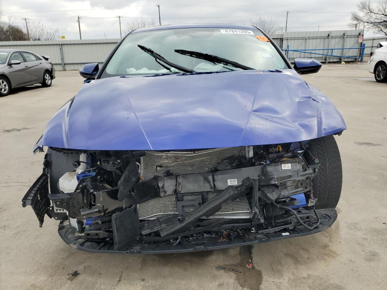 2024 HYUNDAI ELANTRA SE - Фото 5