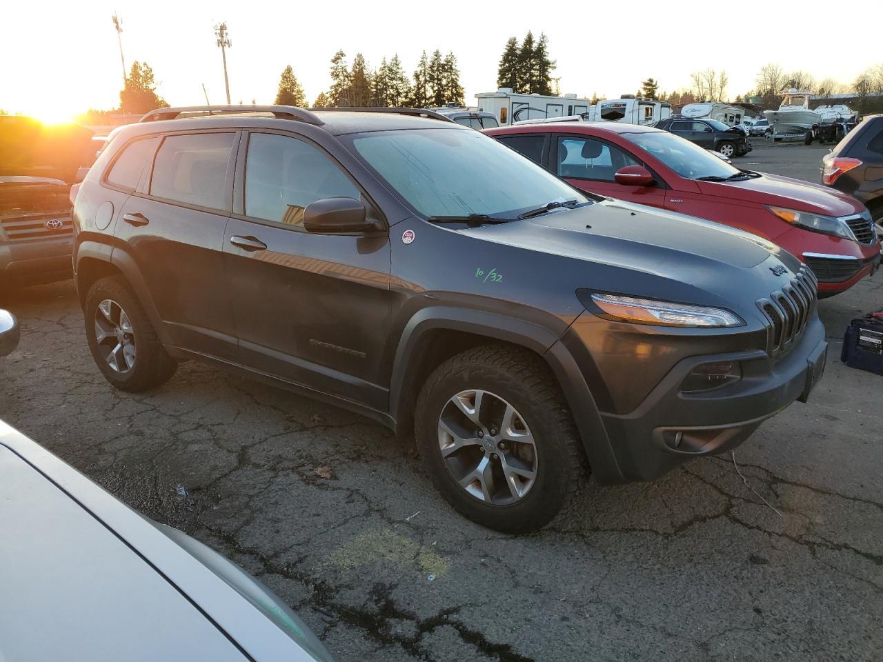 2016 JEEP CHEROKEE T - Image 4