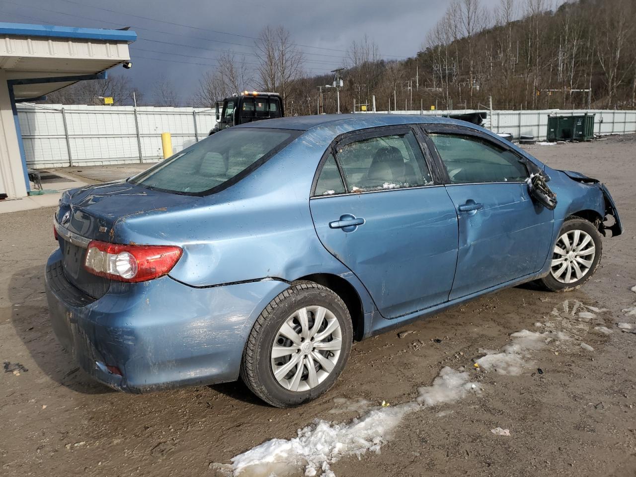 2013 TOYOTA COROLLA BA - Image 3