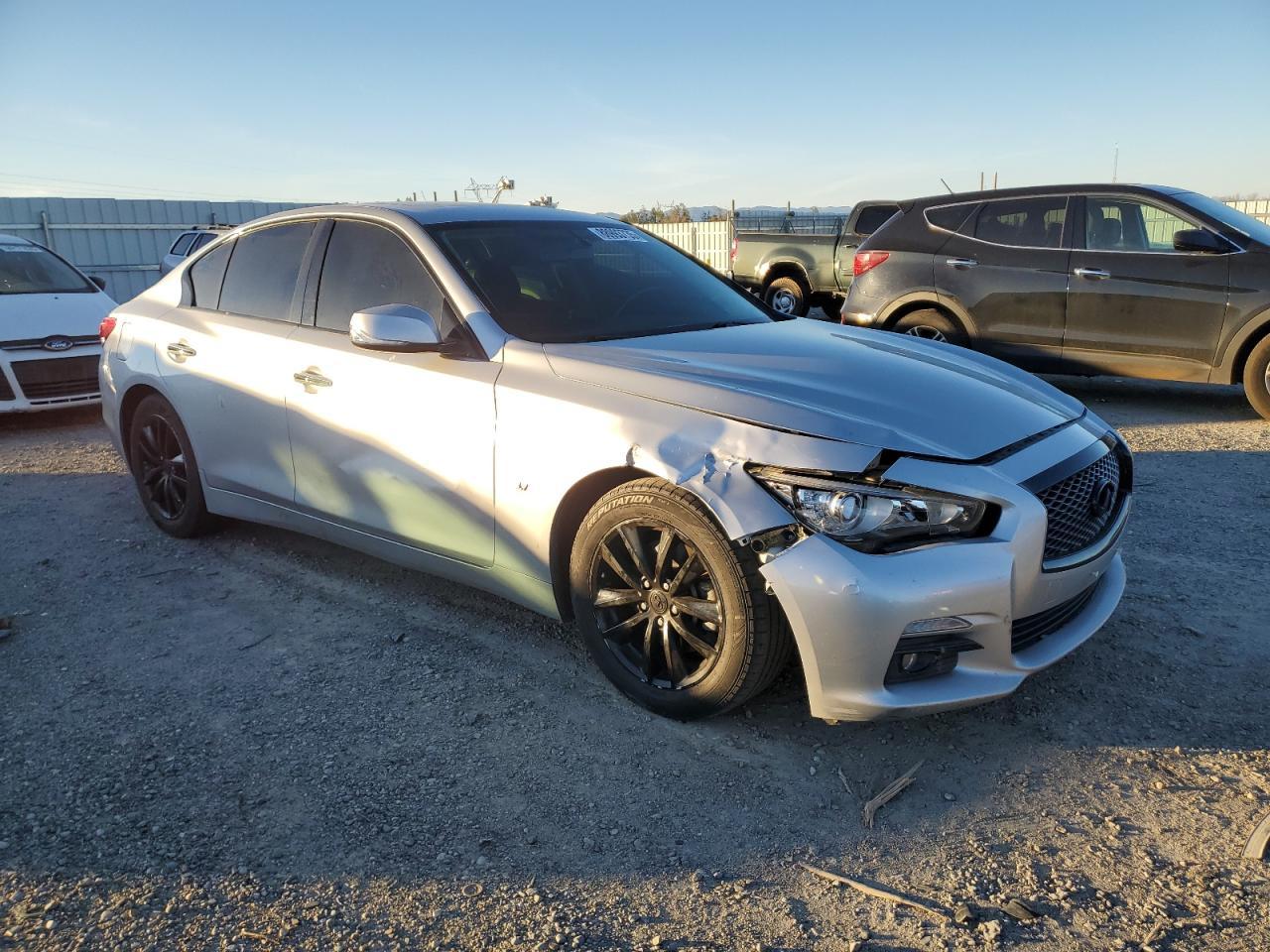 2015 INFINITI Q50 BASE - Image 4