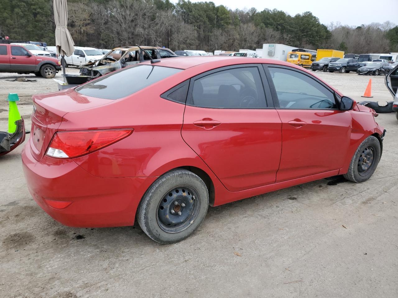 2015 HYUNDAI ACCENT GLS - Фото 3