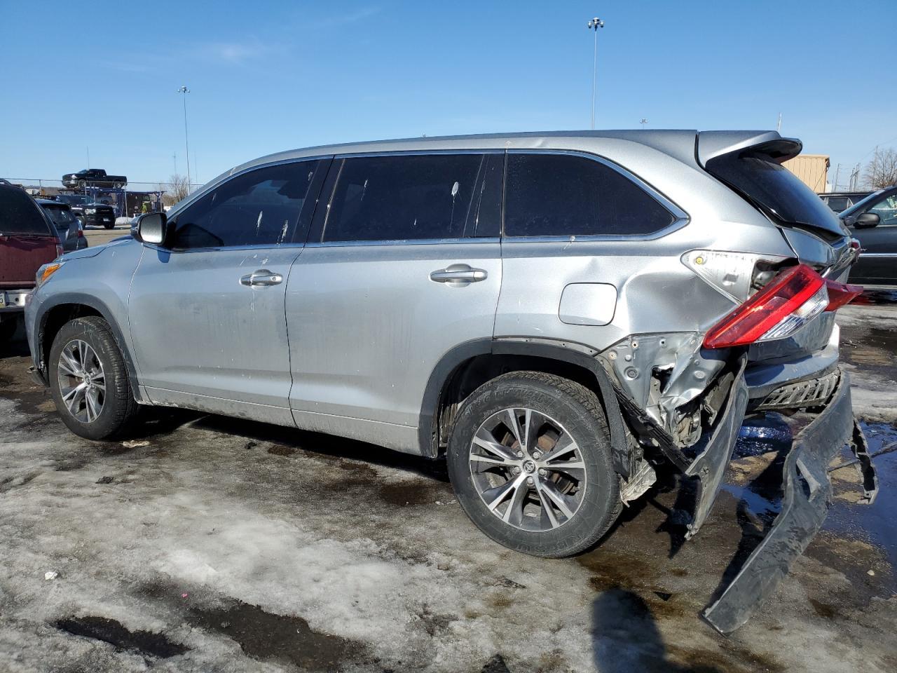 2018 TOYOTA HIGHLANDER - Фото 2