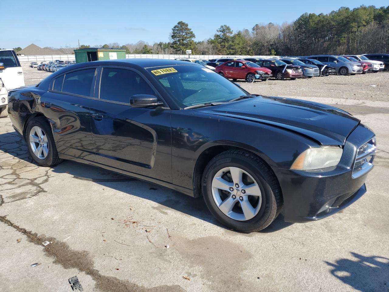 2014 DODGE CHARGER SE - Фото 4