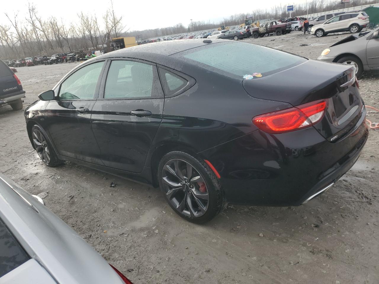 2015 CHRYSLER 200 S - Image 2