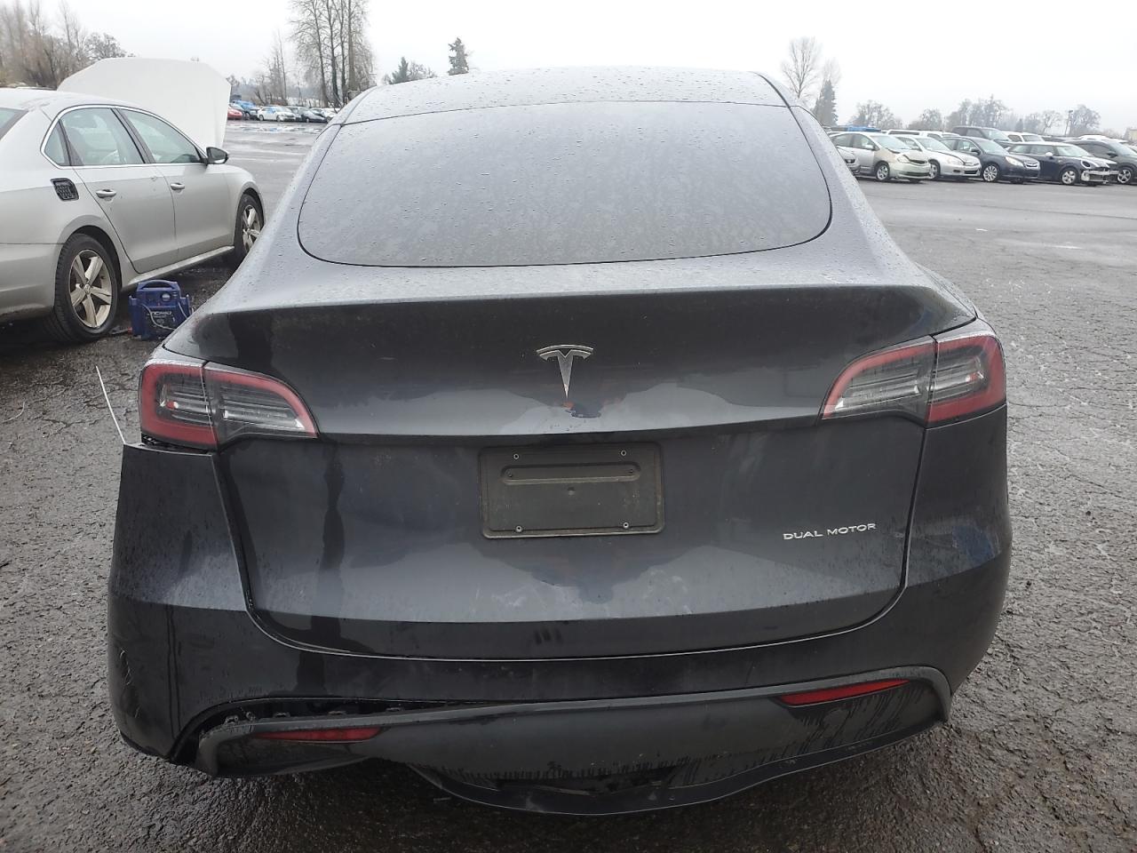 2024 TESLA MODEL Y - Image 6