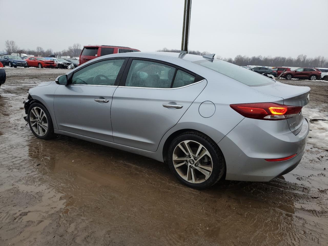 2017 HYUNDAI ELANTRA SE - Фото 2
