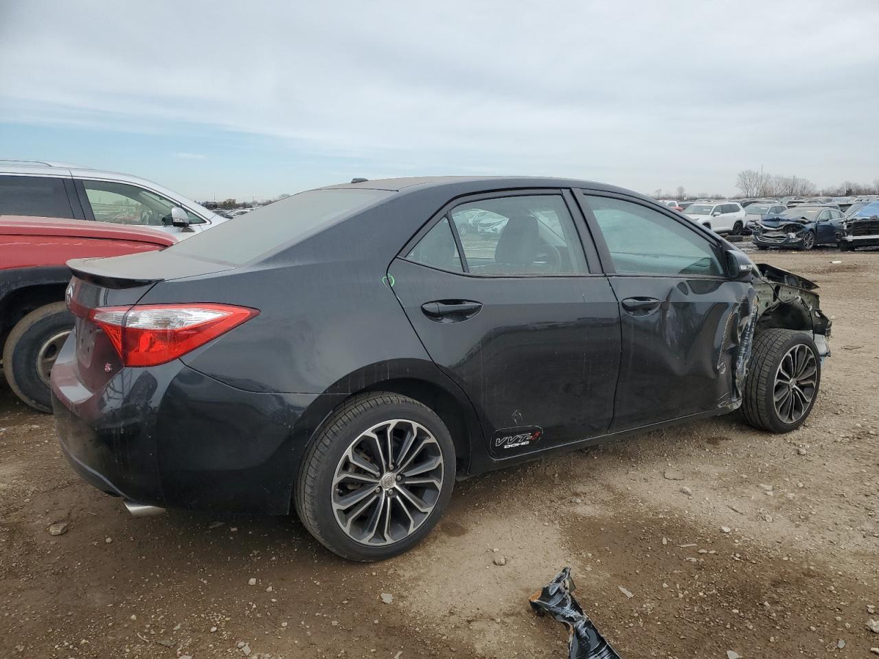 2015 TOYOTA COROLLA L - Фото 3