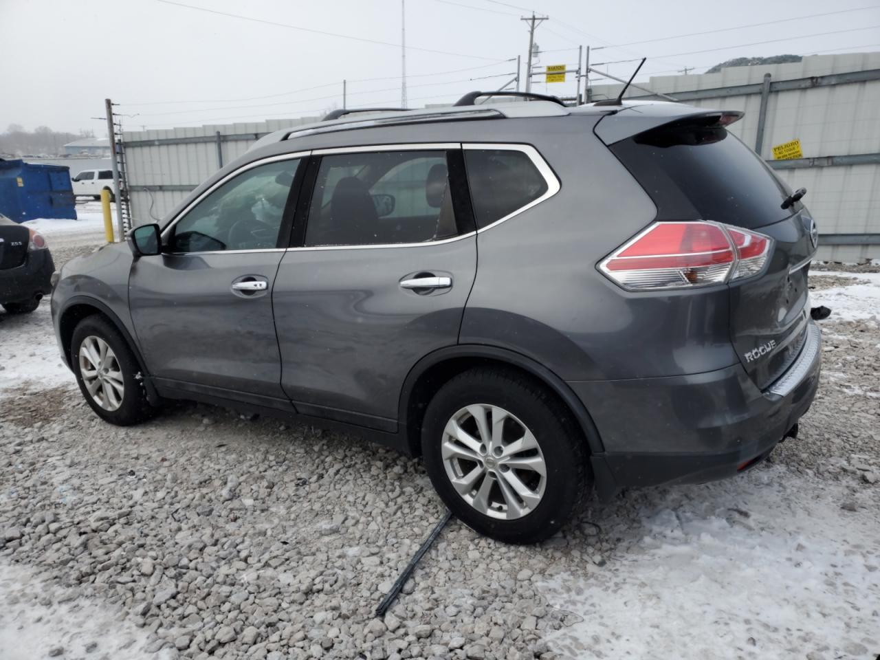 2016 NISSAN ROGUE S - Фото 2