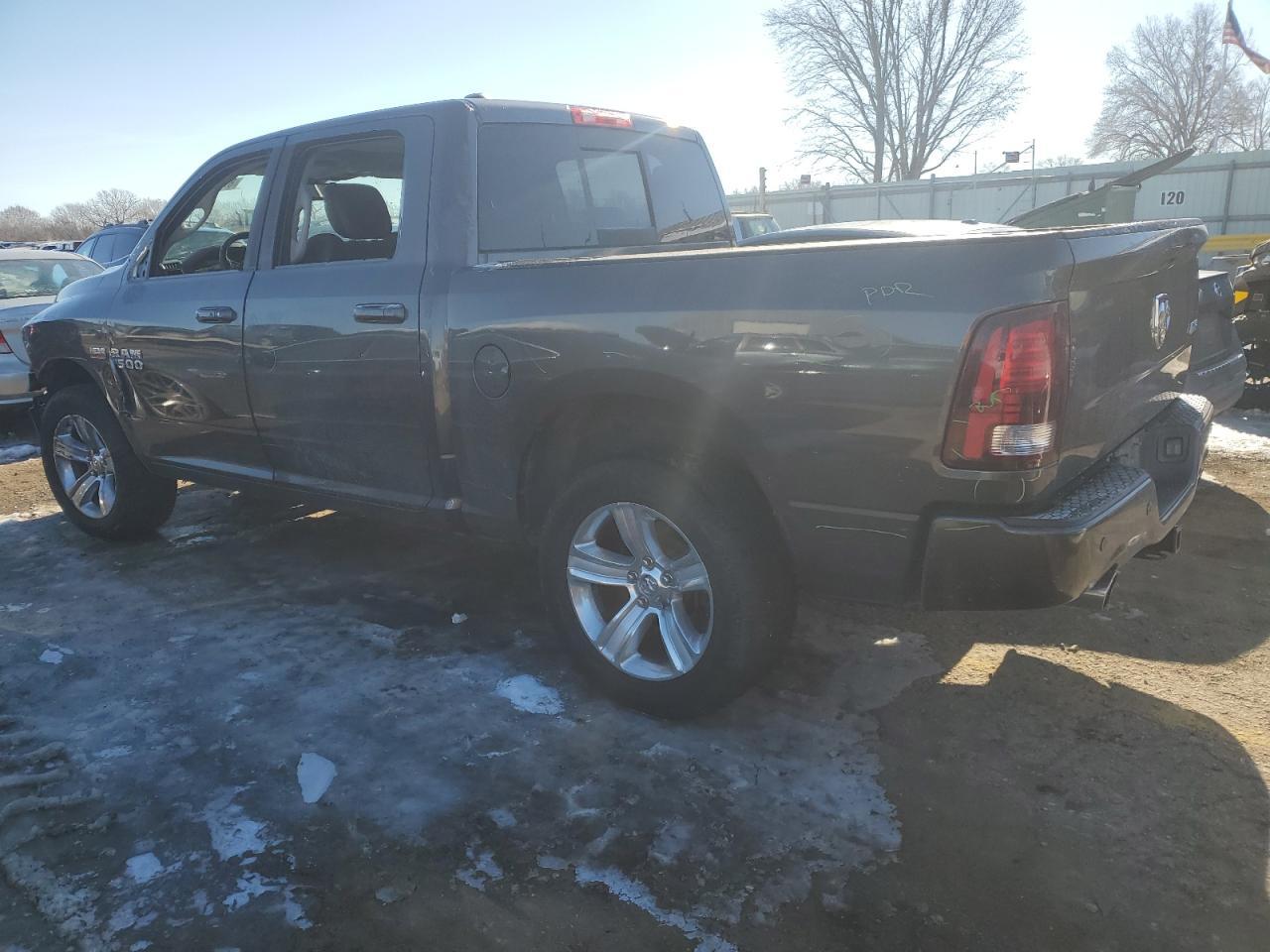 2014 RAM 1500 SPORT - Фото 2