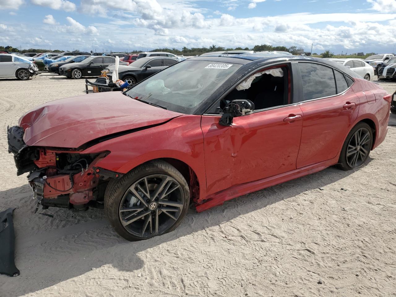 2025 TOYOTA CAMRY XSE