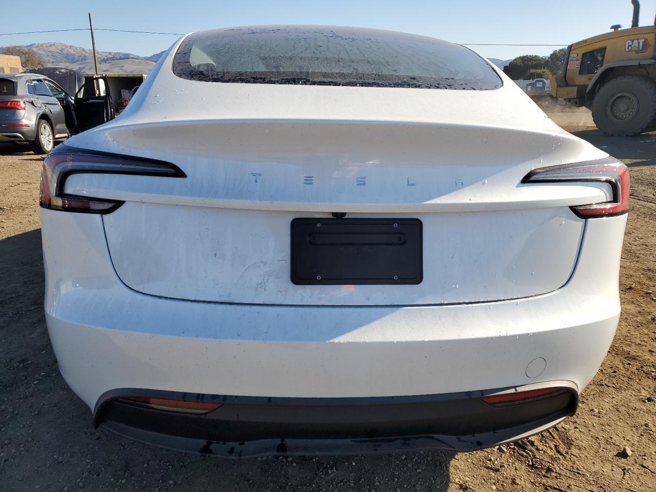 2024 TESLA MODEL 3 - Image 6