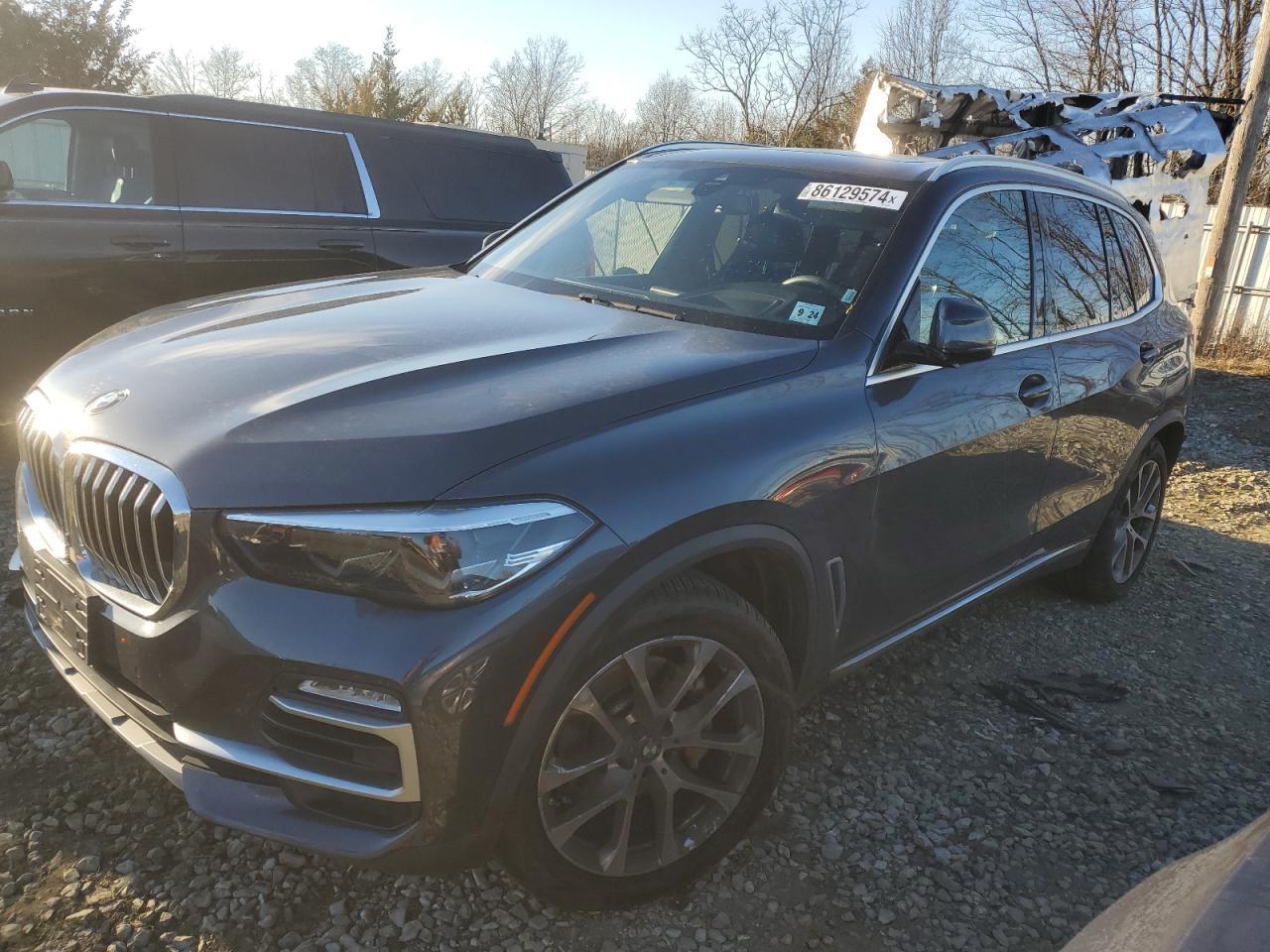 2019 BMW X5 XDRIVE4 car image