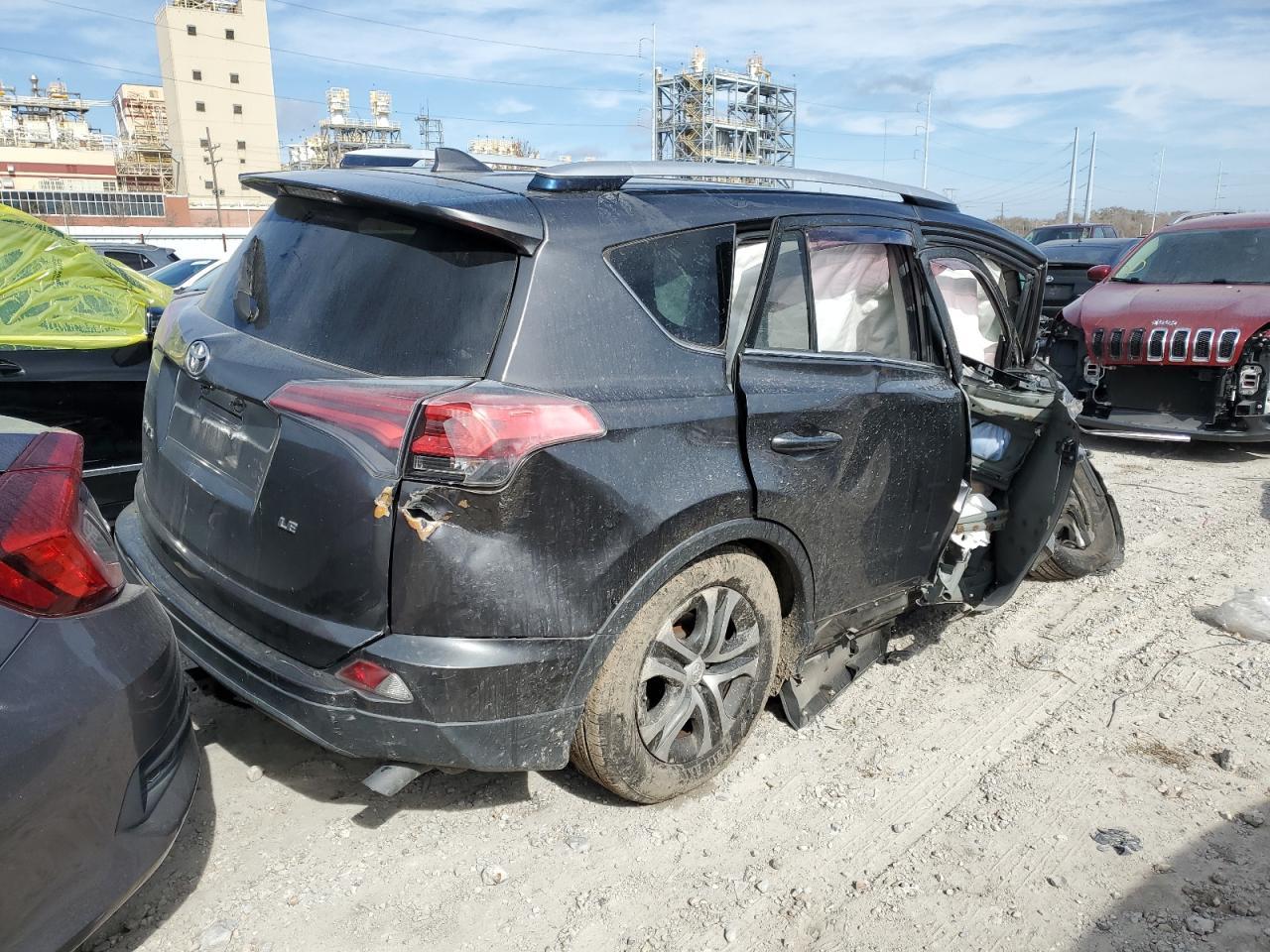 2016 TOYOTA RAV4 LE - Фото 3