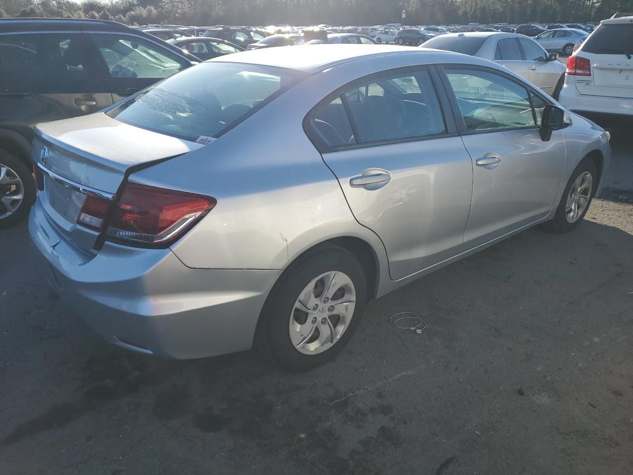 2013 HONDA CIVIC LX - Фото 3
