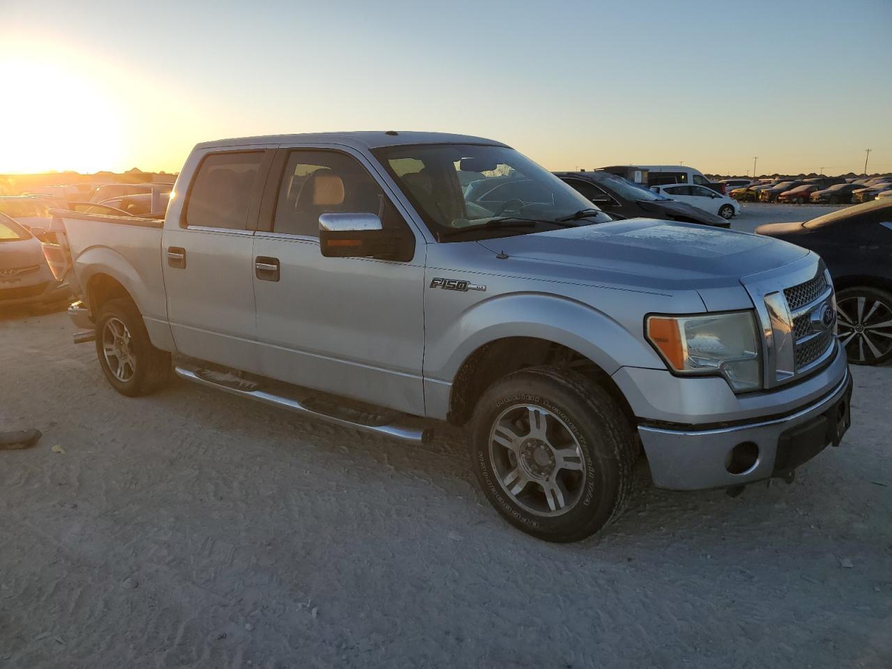 2010 FORD F150 SUPER - Фото 4