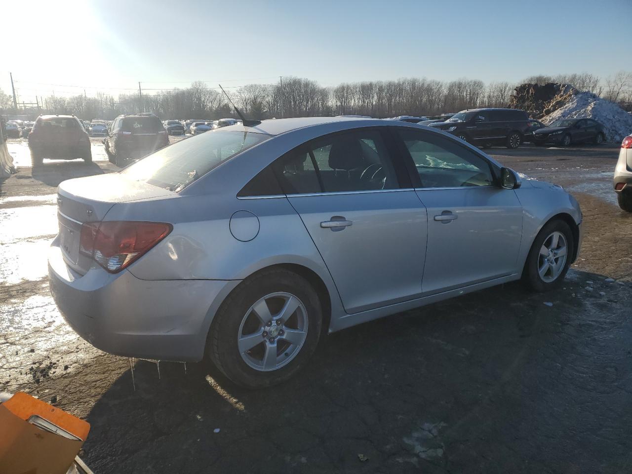 2014 CHEVROLET CRUZE LT - Image 3
