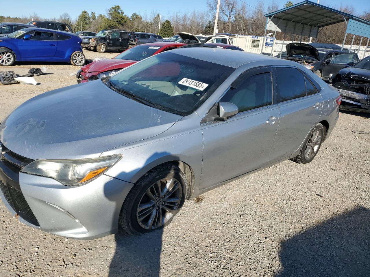 2015 TOYOTA CAMRY LE
