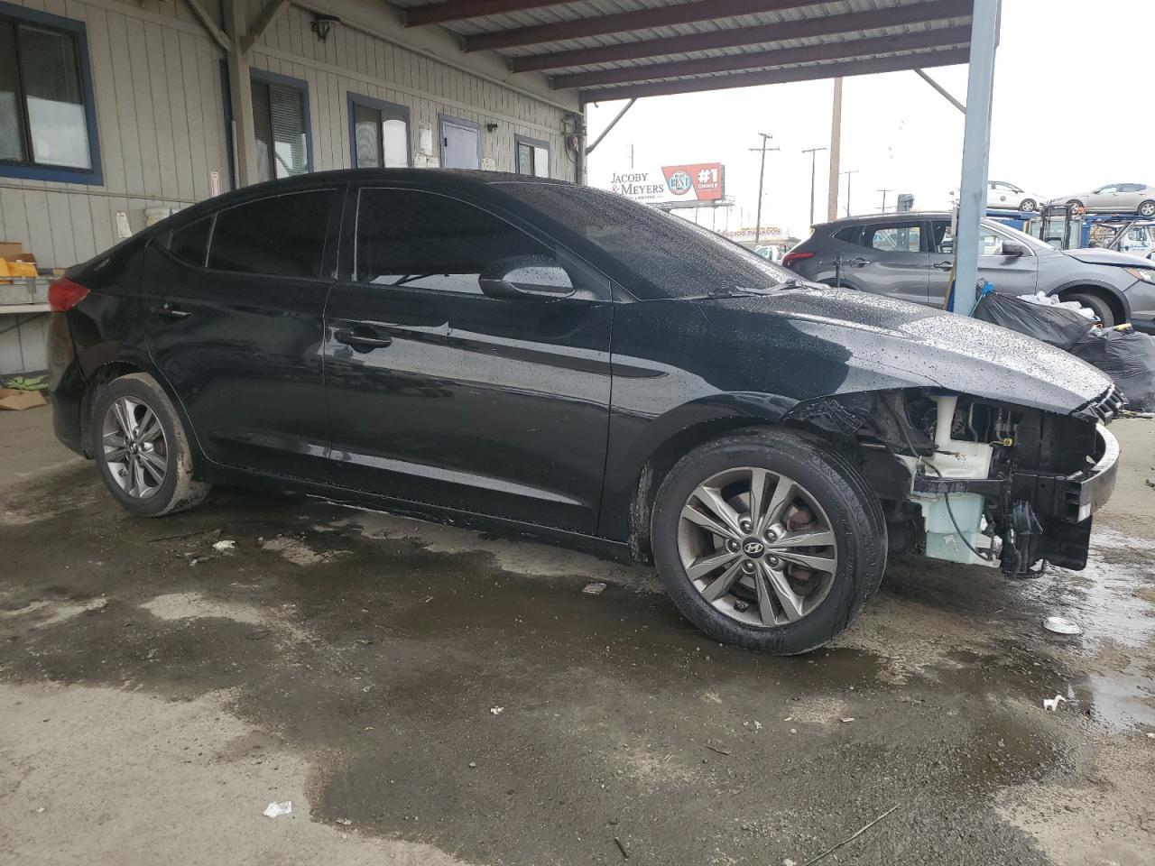 2017 HYUNDAI ELANTRA SE - Фото 4