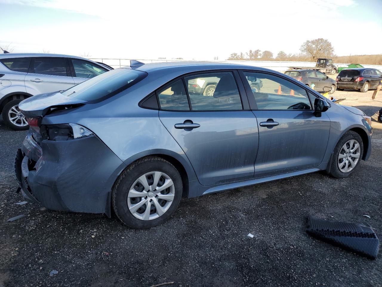 2022 TOYOTA COROLLA LE - Image 3
