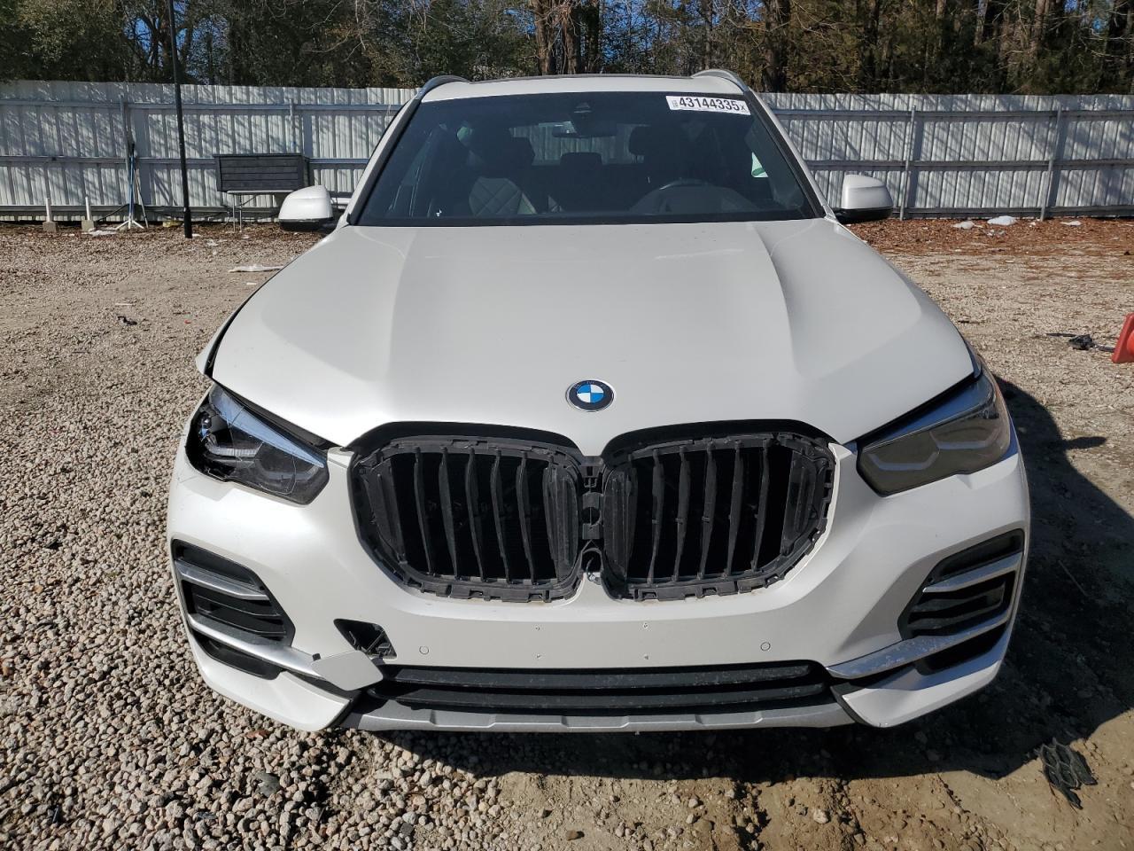 2023 BMW X5 XDRIVE4 - Фото 5