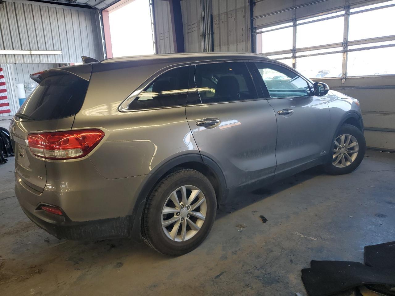 2016 KIA SORENTO LX - Image 3